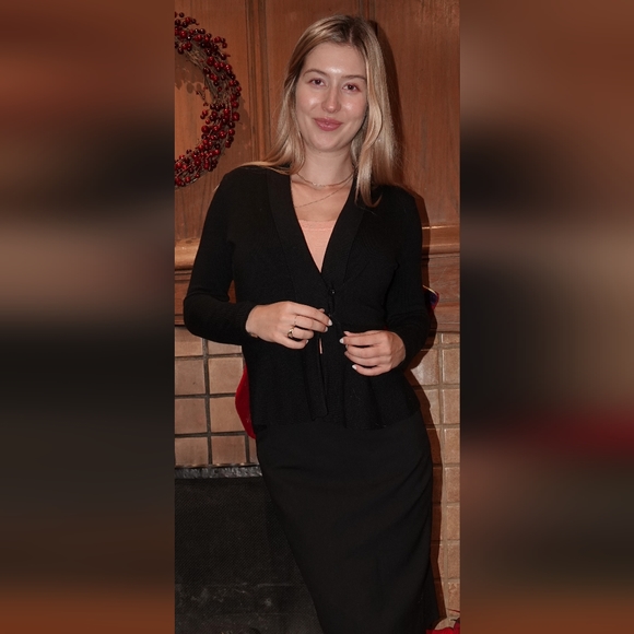 Classiques Entier Black Knit 2 Button Peplum Jacket sz S - Picture 13 of 14